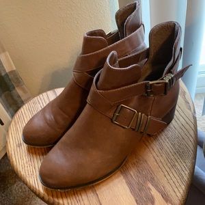 Breckelles brown leather booties